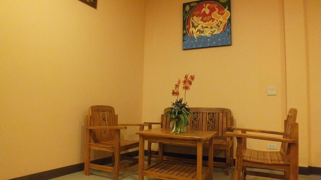 Kala House Hotel Sukhothai Exterior photo