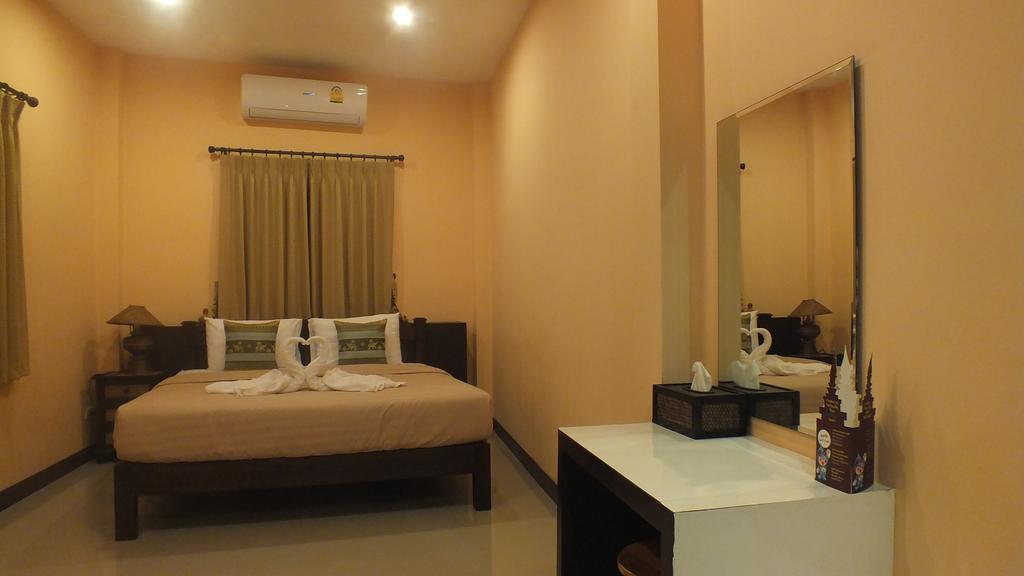 Kala House Hotel Sukhothai Exterior photo